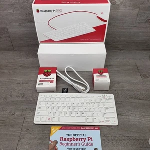 Raspberry Pi 400 4GB RAM 32GB SD Card Mouse Power Supply Manual - Afbeelding 1 van 8