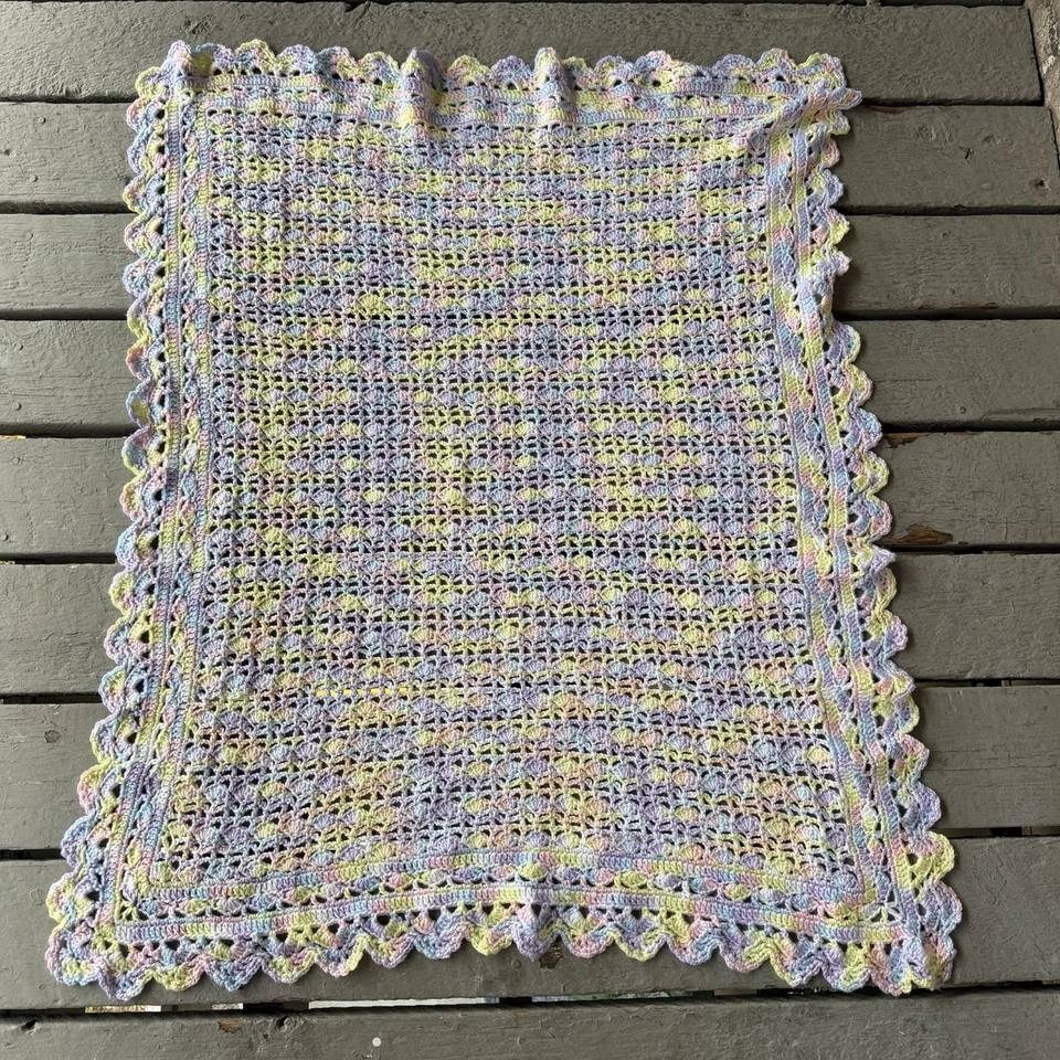 Детское одеяло ручной работы вязание крючком 48x41 пастельная разноцветная раковина с краями гребешка для детской комнаты - Изображение 1 из 3