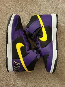Size 10.5/12wmns - Nike Dunk High Premium EMB Lakers 2021 - Picture 1 of 8