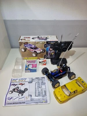ASSOCIATED RC18T - Immagine 1 di 4