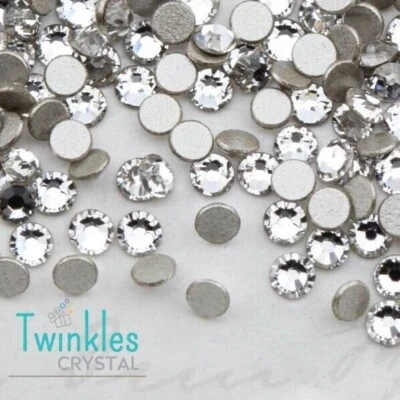Swarovski 2.0mm FlatBack Crystal Nail Art Decoration Rhinestone #2058-SS6-Clear - Image 1 of 3