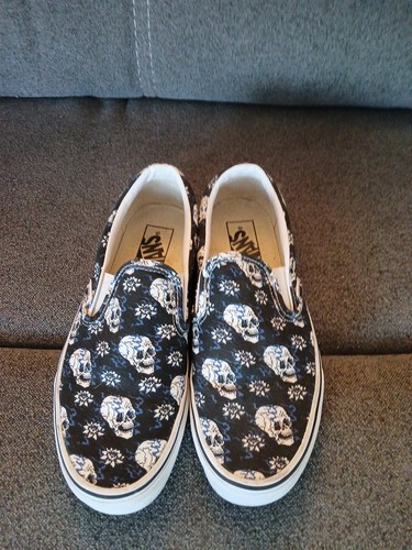 Sneakers Vans Classic Slip On Flash nere e blu teschi donna tg 8M usate in ottime condizioni