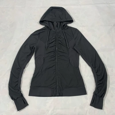 Lululemon Beyond the Studio Size 6 Jacket Stowable Hood Reversible Graphite Grey - Image 1 of 4