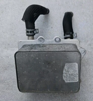 19-23 道奇 Ram 1500 全新车身变速箱油冷却器 加热器 散热器 68463479A — 第 1/2 张图片