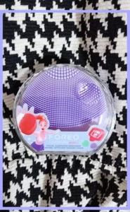Foreo Luna T-SonicTM pulsations cleansing Facial Massager, new, made in Sweden - Picture 1 of 4