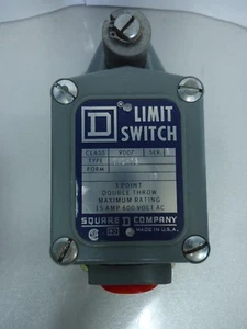 New Square D 9007 TYD-23 Heavy Duty Position Limit Switch 15 A 600 V Seriers B - Picture 1 of 4