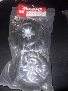 Traxxas B.F. Goodrich Mud Terrain T/A KM2 Tires Pre-Mounted - SCT Wheels TRA6873 - Picture 1 of 5