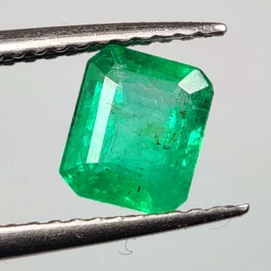 0.81 CT - Natural Zambian Emerald Octagon Shape Good Luster Gem - 9445 - Picture 1 of 2