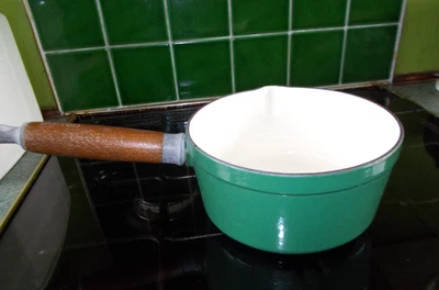 INVICTA CACEROLA CHASSEUR VERDE HIERRO FUNDIDO 18CM... PRECIOSO ESTADO Foto 1 de 4