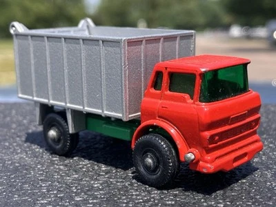 Vintage Lesney Matchbox No. 25 GMC Tipper Truck Excellent Condition 1/64 Diecast - Image 1 of 4