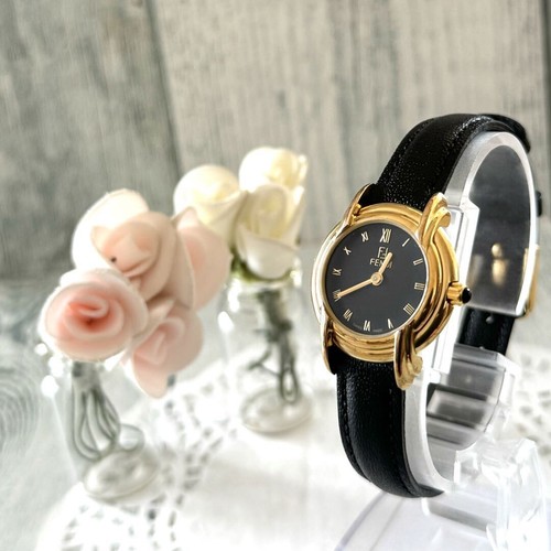 Orologio Fendi 300L Analogico Quarzo Donna Batteria Sostituita Nero Tondo Vintage 408114