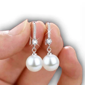Rosy Lane Beautiful Round Pearl Earrings - Picture 1 of 2
