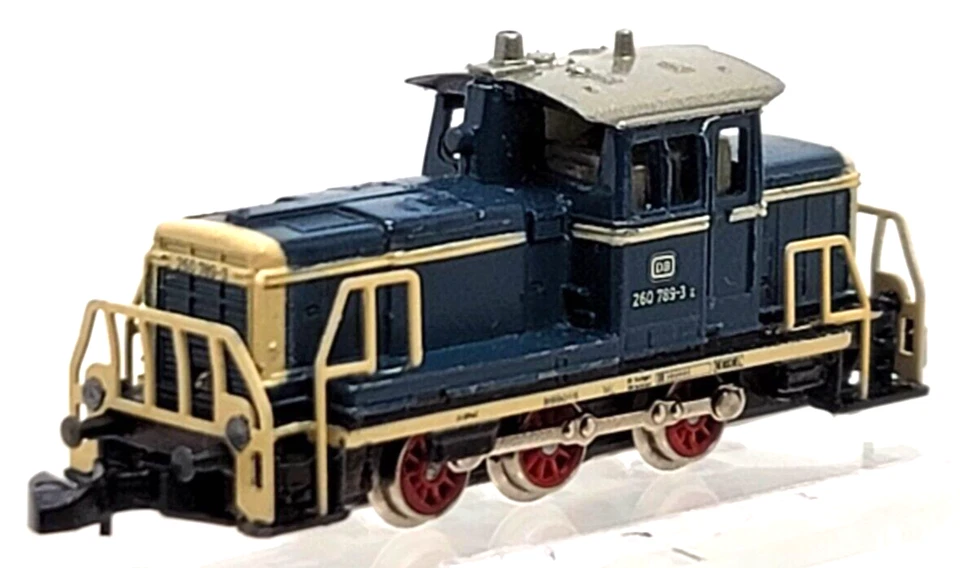 Marklin Z 8804 BR 260 789-3 Diesel Loco 5-pole DB (tested) jewel case #2 - Image 1 of 4