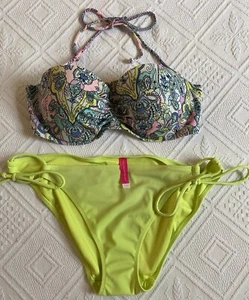 Victoria Secret Bikini 2 pc Swimsuit Top Paisley 34C Bottom Solid Lime Green M - Picture 1 of 7