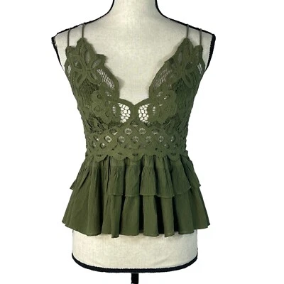 Top Free People Intimately Pequeño Adella Cami Oliva Gorrión Volantes Crochet Encaje Foto 1 de 4