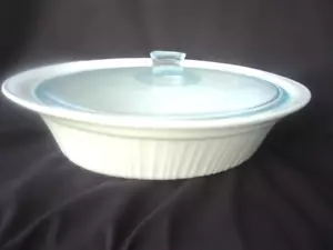 corning ware french white large oval casserole dish 3.8 L & lid 4 qt - Picture 1 of 5