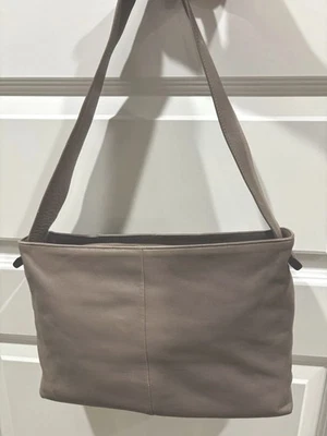 LOEWE Vintage Simple Napa Shoulder Bag Soft in Taupe as Glove Leather - Image 1 of 4