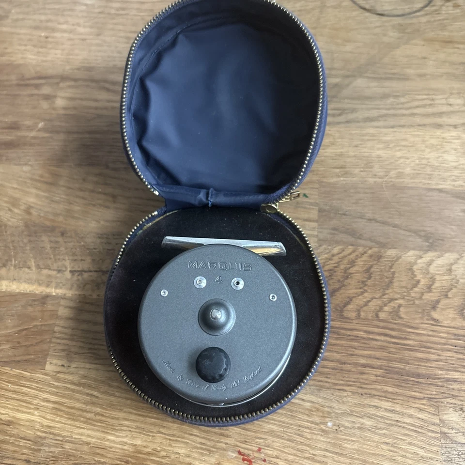 Carrete de 4 moscas Hardy Bros. Marquis, diámetro 2-3/4", para línea 3wt o 4wt Foto 1 de 4