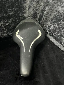 GIANT ROMERO Leather Bike Saddle  Seat Black 11×6 Pariticle Flow - Picture 1 of 12