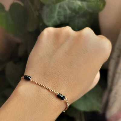 Pulsera de cadena de oro rosa con cuentas de turmalina negra natural regalo para ella Foto 1 de 4