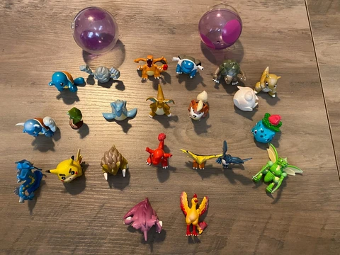Pokemon 22 Figures Tomy Lot CGTSJ 2" Vintage Nintendo Cover