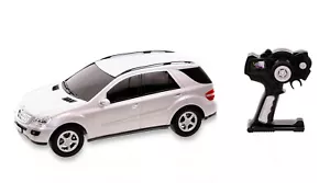 Rastar - Remote Control Car - Mercedes-Benz M-Klasse (Silver, Scale 1:14) - Picture 1 of 6
