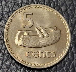 1978 Fiji 5 Cents Coin - Picture 1 of 2