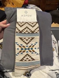 Aspen Brand men’s socks 2 Pairs . For Shoe Size 8-12 - Picture 1 of 2