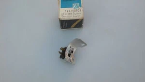 BUICK 3745921 1964-1966; SPECIAL SKYLARK SPORTWAGON - WITH 03 SPEED MANUAL TRANS - Picture 1 of 1