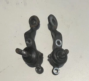 98-05 Lexus Gs300 Gs430 Front Right And Left Lower Ball Joint Factory Oem - Picture 1 of 5
