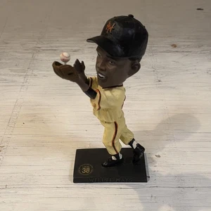 2010 MLB San Francisco Giants Willie Mays #24 The Catch Baseball Wackelkopf - Bild 1 von 24
