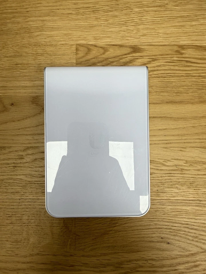 Ubiquiti UniFi U6 In-Wall Access Point Wi-Fi Wireless Mesh & PoE Gigabit Switch - Image 1 of 3