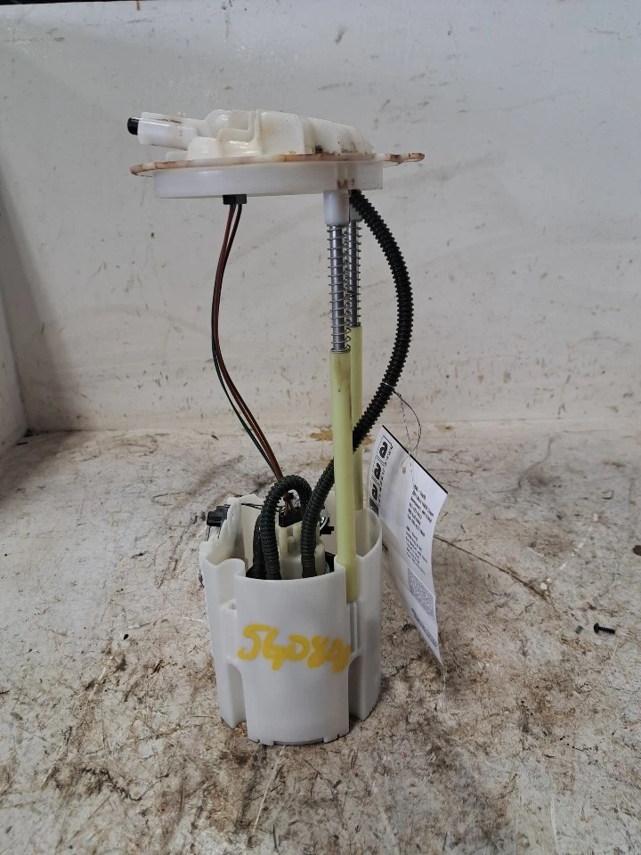 Bomba de combustible Ram2500 Sku #4206462 2011 Foto 1 de 4