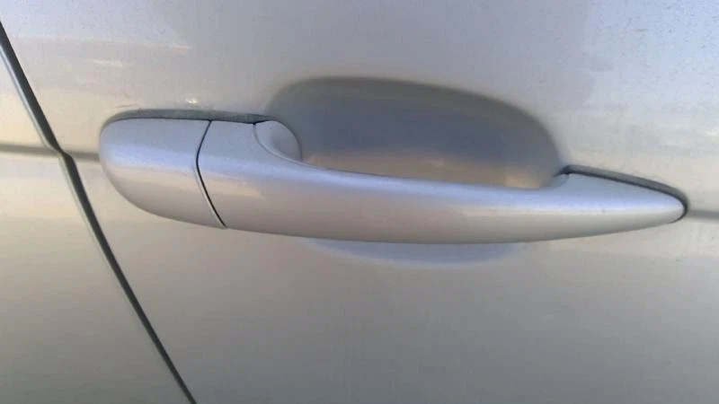 Outside Door Handle BMW 325I Right 01 02 03 04 05 - Image 1 of 1