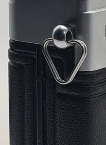 Triangular Split/D-Rings 1mm for Camera Straps X 2 Fuji Sony Canon Nikon Leica - Picture 1 of 3