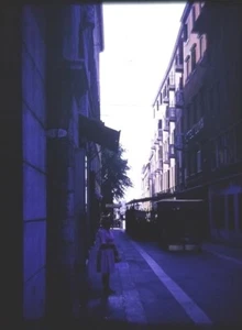 UNA VEDUTA DELL'HOTEL LUNA,VENEZIA,ITALIA,1966.VTG KODACHROME 35 MM FOTO SLIDE*H15 - Foto 1 di 1