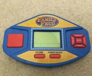 Family Feud Electronic Video Game Portable Handheld Blue Colour Working 2016 - Imagen 1 de 11