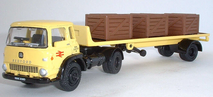 EFE/GILBOW BEDFORD TK ARTIC FLATBED BRITISH RAIL-99633 - Image 1 of 1