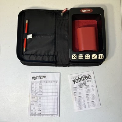 Yahtzee Deluxe Portable Travel Edition Folio Nylon Zip Case Game 2003 Hasbro - Image 1 of 4