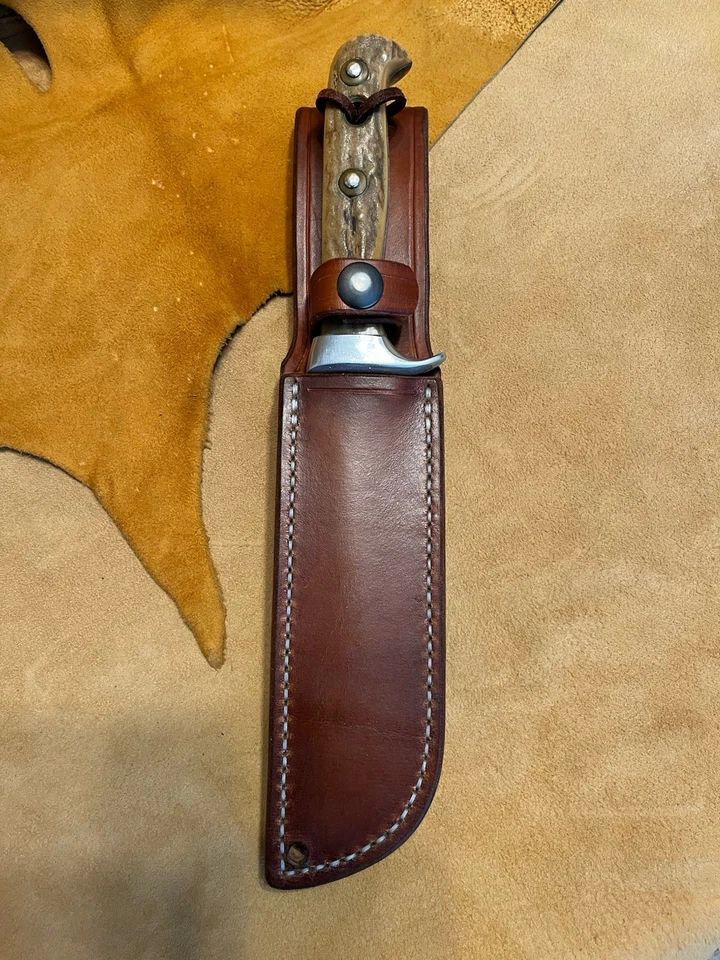 FUNDA CUCHILLO CUERO PESADO PUMA WHITE HUNTER 6377 MANO IZQUIERDA PERSONALIZADA **SIN CUCHILLO** Foto 1 de 4