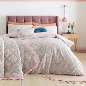 Catherine Lansfield Darcy Floral Reversible Duvet Cover Bedding Range Pink - Picture 1 of 41
