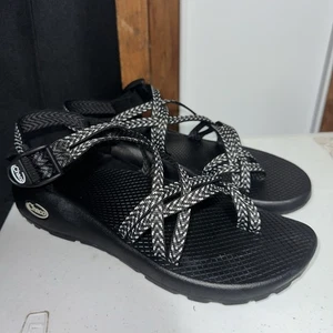 Sandali classici donna Chaco ZX/2 taglia •W9• nero/bianco  - Foto 1 di 10