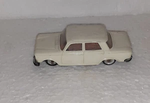 FIAT 1500 LES MINIATURES NOREV MADE IN FRANCE. 1/43. ESSIEU AVANT A REFIXER - Bild 1 von 6
