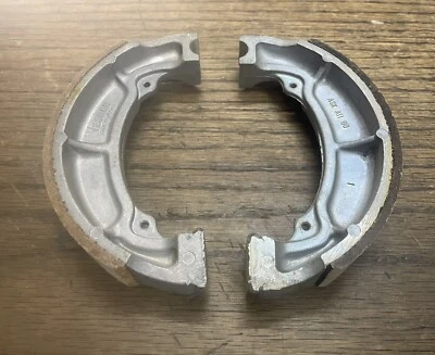 Kawasaki KDX420,KDX450,KDX250,Rear Brake Shoes 41048-1018 - Image 1 of 3