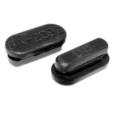 Ford Mustang 1965-73 cubiertas de orificios de ajuste de frenos (juego de 4) Foto 1 de 3