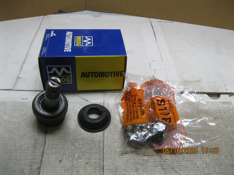 Suspension Ball Joint-Upper Ball Joint Moog K8194 Foto 1 de 4