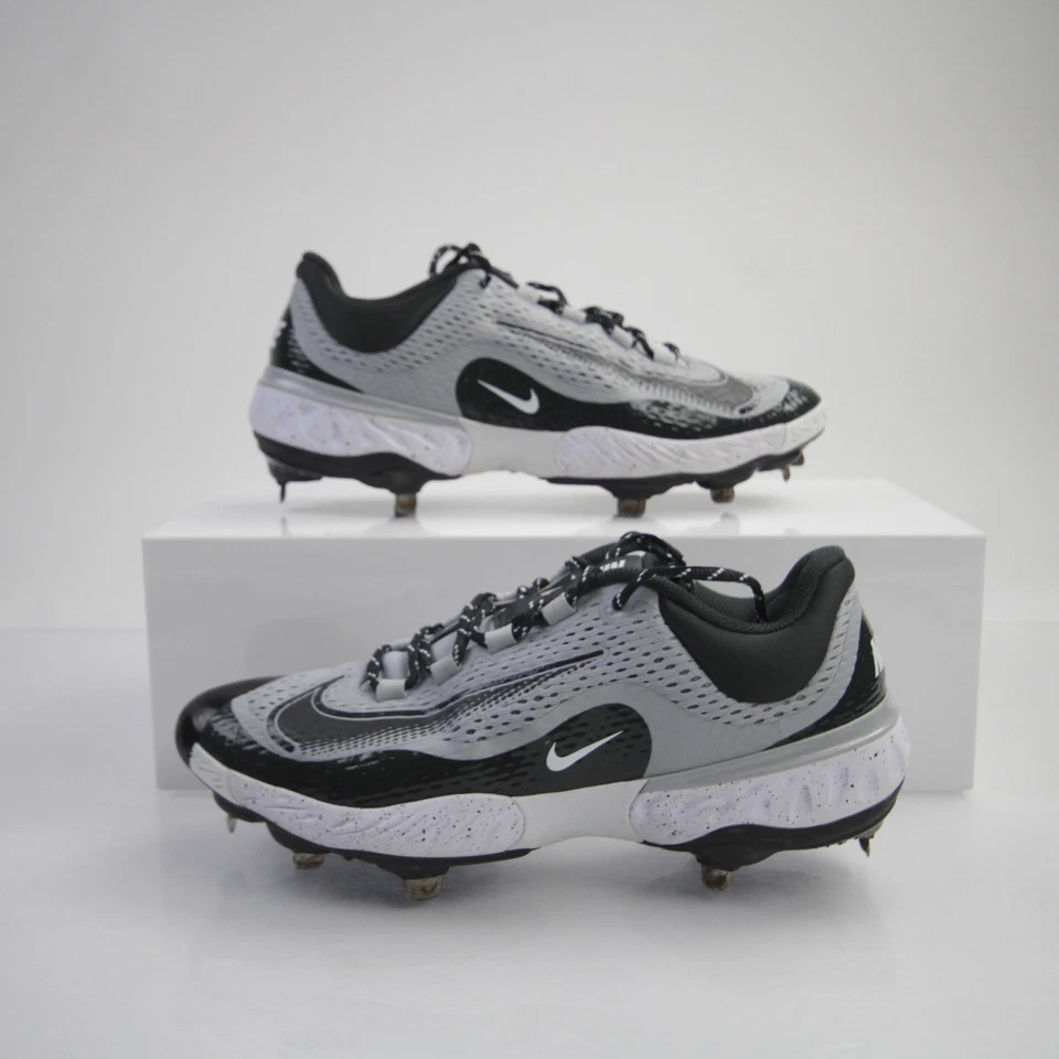 Chuteira de beisebol masculina Nike Alpha Huarache cinza/preta usada - Imagem 1 de 1