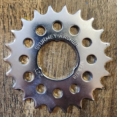 Engranaje plano Sturmey Archer 22t 1/8" 3 estrías para bujes de engranajes internos de 3 velocidades NUEVO Foto 1 de 3