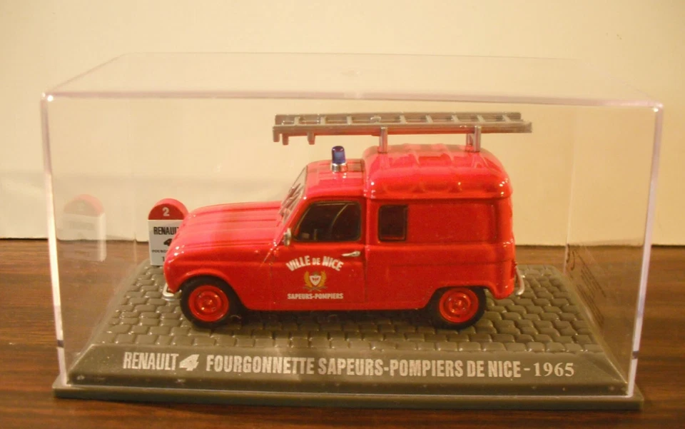 RENAULT 4 FIRE TRUCK FROM NICE 1965 UNIVERSAL HOBBIES 1/43 - Image 1 of 1
