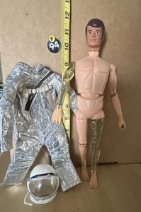 Vintage GI Joe Atomic Man Action Figuren Sammlung - Bild 1 von 19